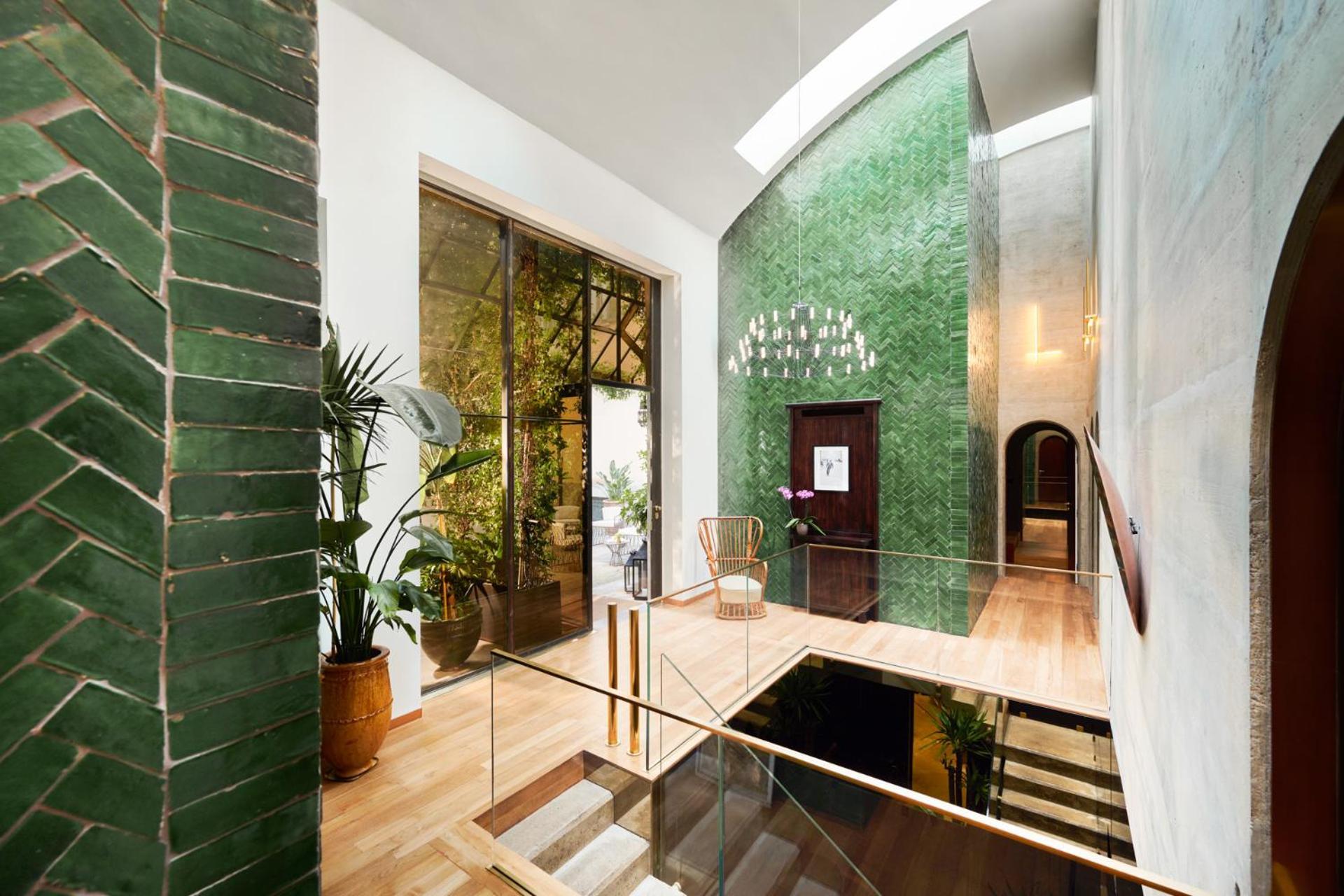 Vico Hotel